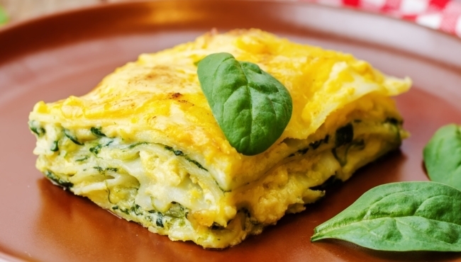 Gustala Tutta | Lasagne o Anellini al Forno teglia media, Bottiglia di Coca e 1kg di Pasta Fresca